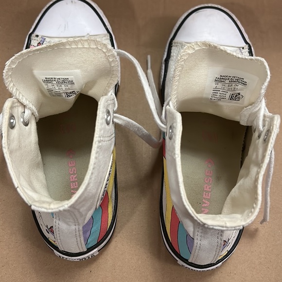 GIRLS' Converse Chuck Taylor All Star Printed Hi-Top Sneakers (Youth) sz US 2 - Picture 7 of 10